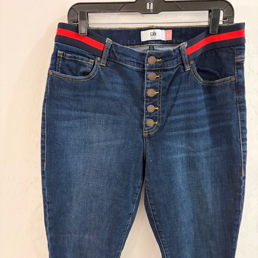 EUC Cabi Button Fly Skinny Elastic Waist High Rise Jeans Style 3751 Size 12 - Picture 4 of 10
